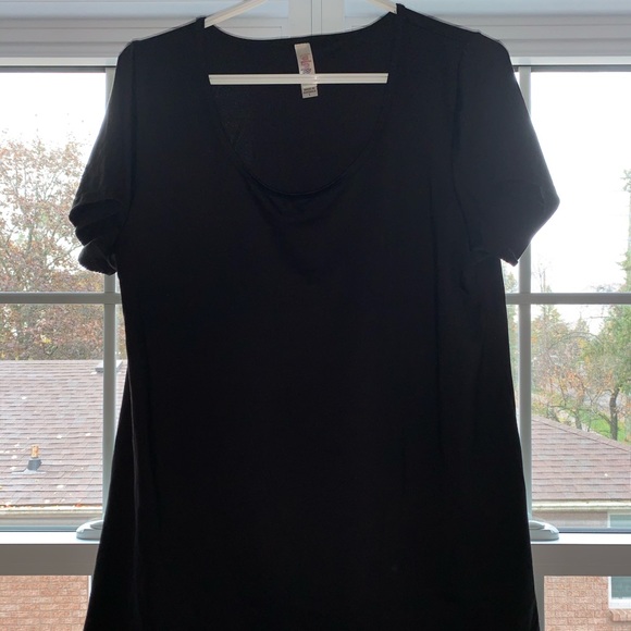 Lg LulaRoe Classic - Picture 1 of 2